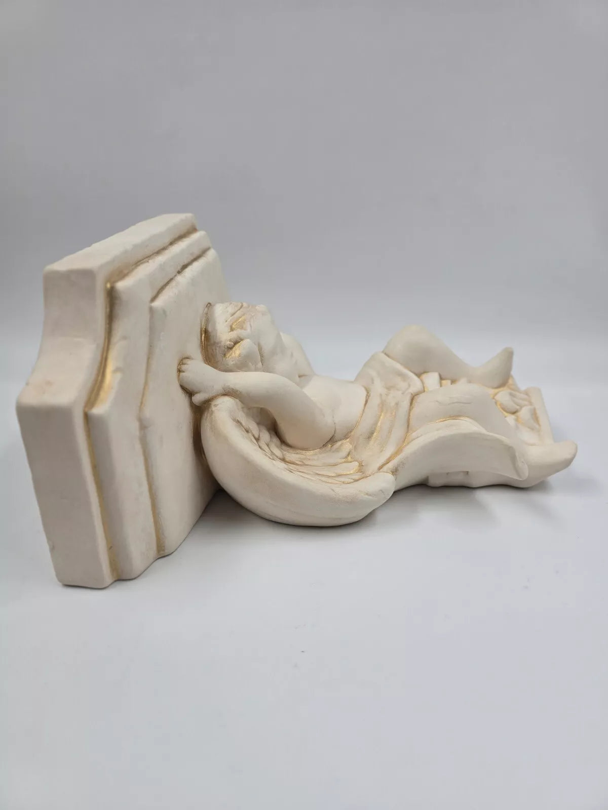 Vintage Plaster Cherub Angel Wall Sconce 9.25" X 9.25" X 5"
