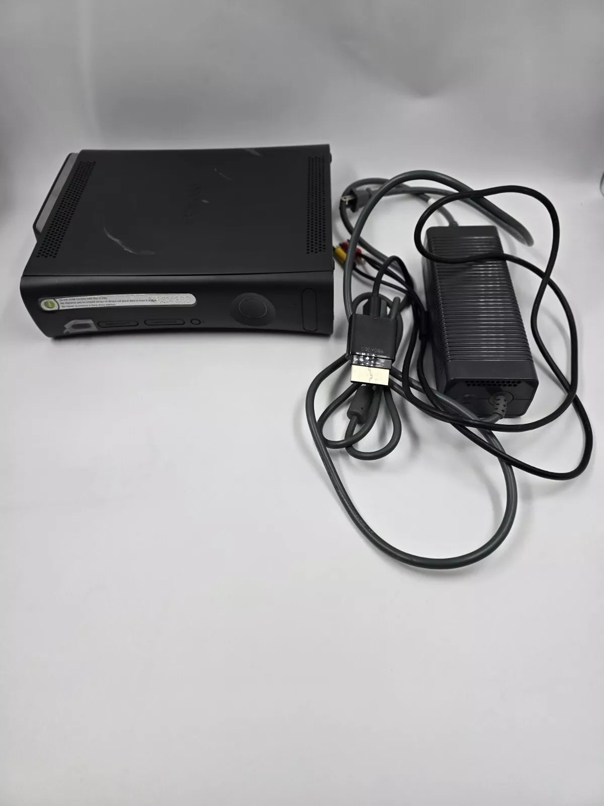 Microsoft Xbox 360 Elite 120GB Console Tested (Read)