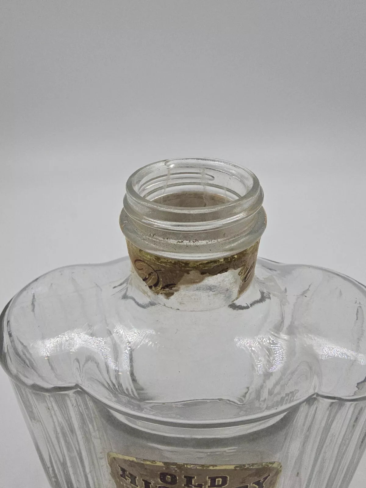 Old Hickory Bourbon 4/5 Quart 1946 Bottle and Lid Only