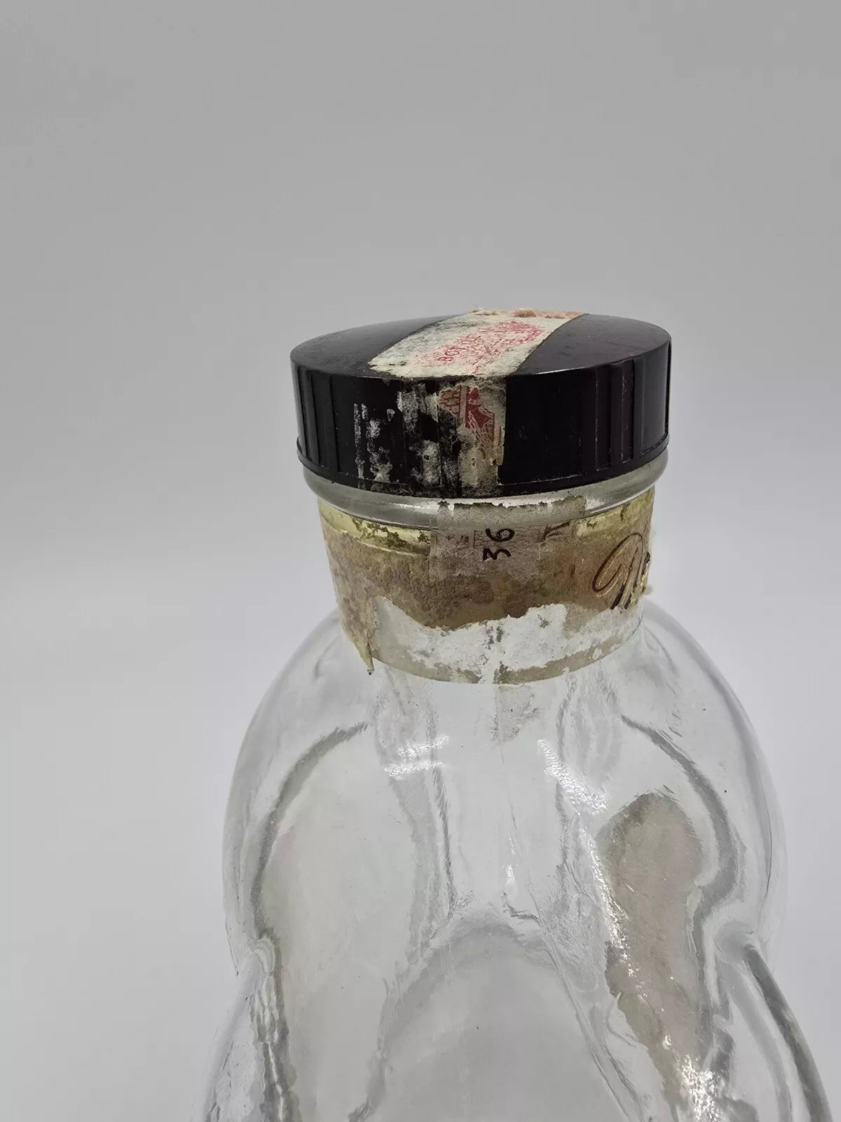 Old Hickory Bourbon 4/5 Quart 1946 Bottle and Lid Only