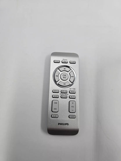 Philips DC291/37 Docking Station iPhone iPod iPad Radio Tuner MP3 Link Alarm EUC