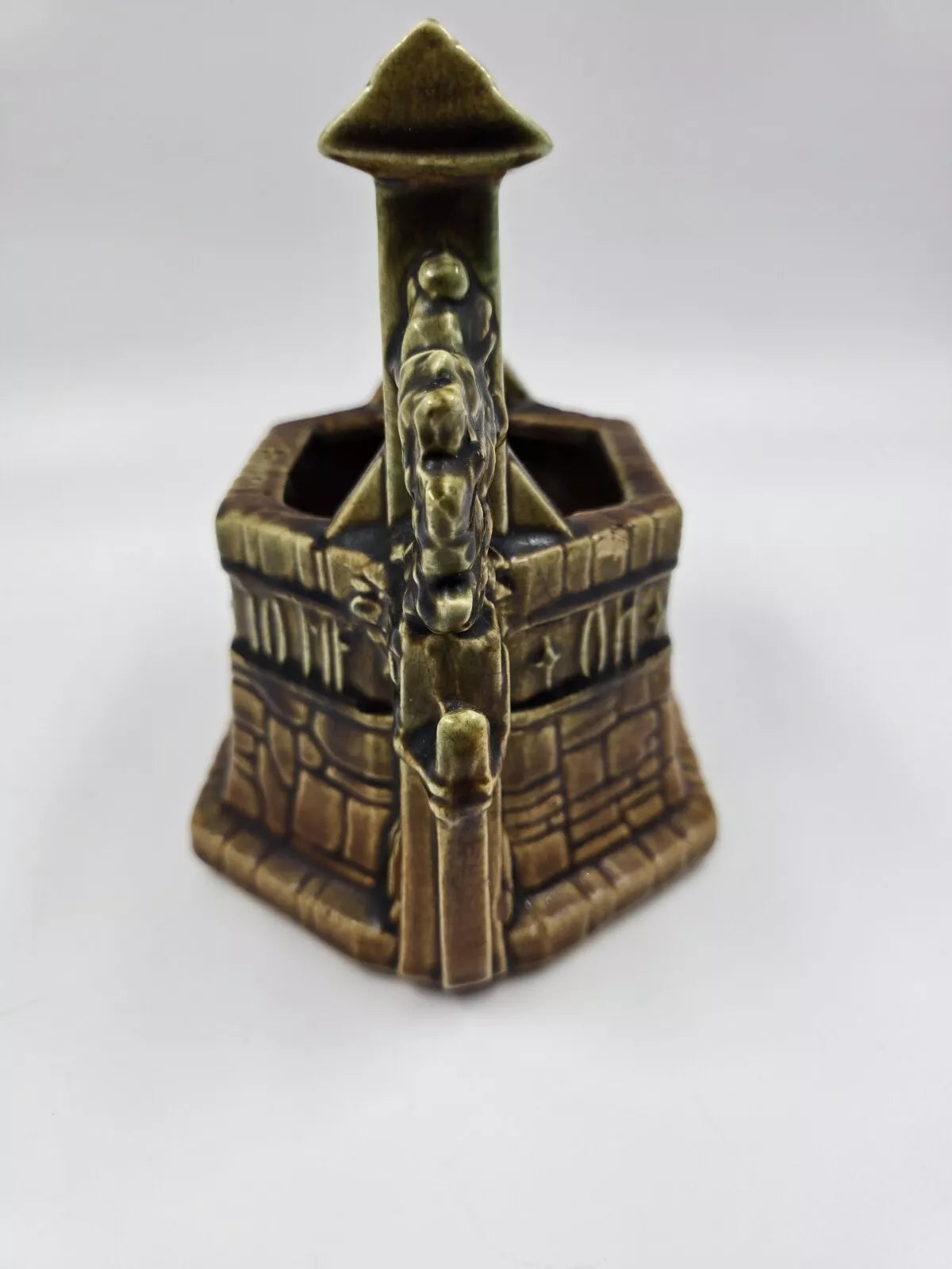 Vintage McCoy Pottery Wishing Well Does Not Have The Chain No Chips