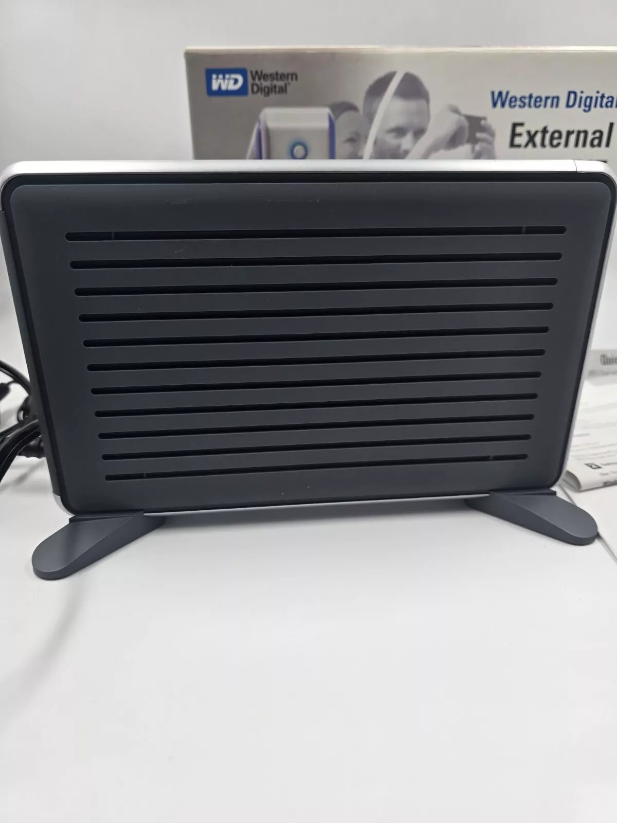 Western digital external usb hard drive 80 gb wd800b015-RNN