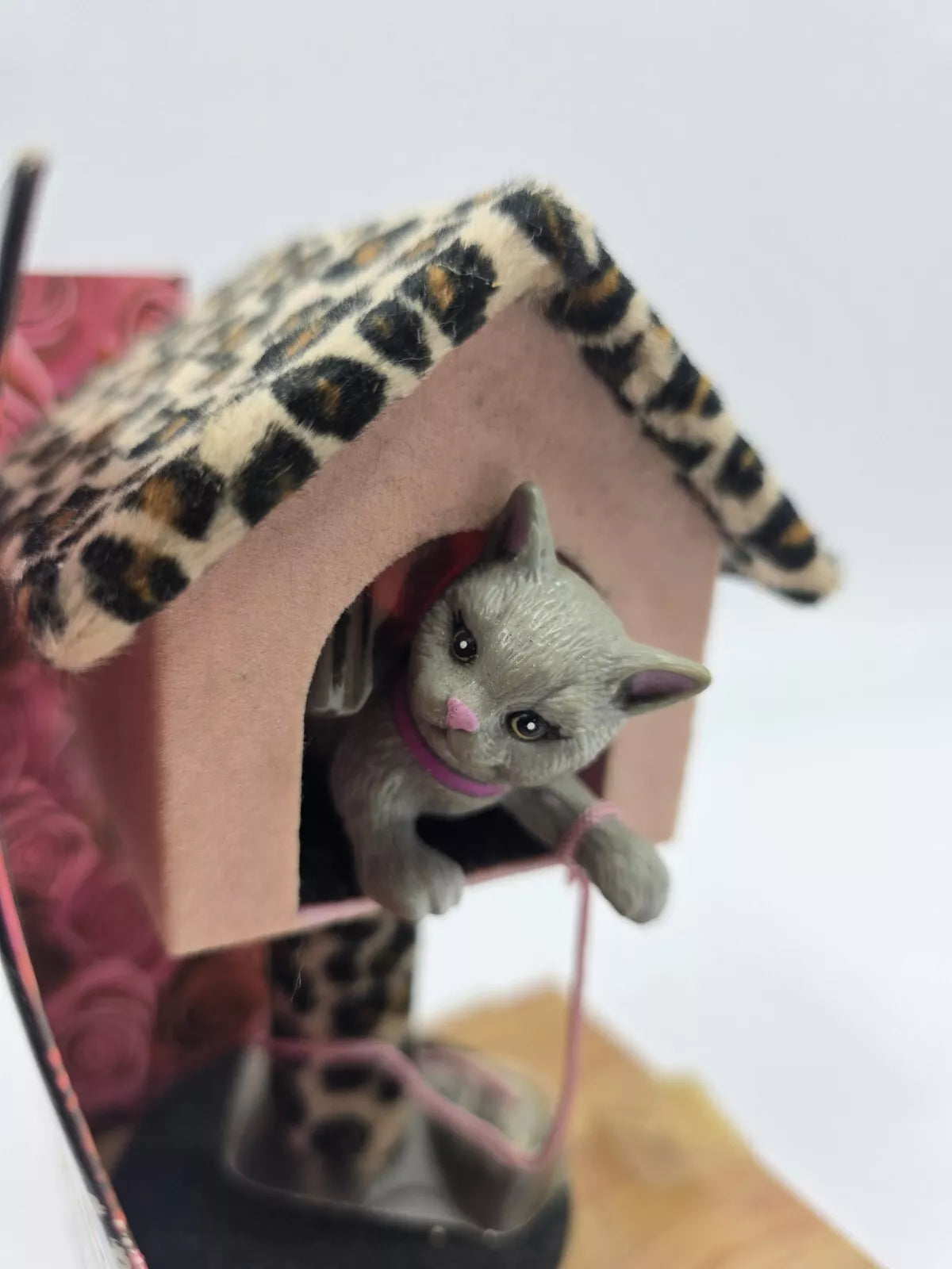 Barbie Fashion Fever Room: Kitty Corner Mattel 2005 w/ Cat and Tree J0663 NRFB